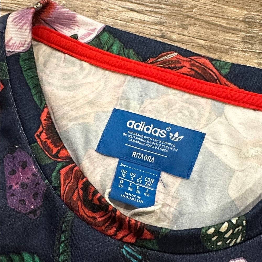 ADIDAS RITA ORA CROP TOP small - Picture 3 of 6